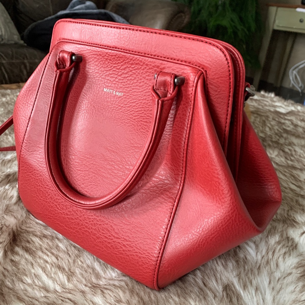Vegan Mat & Nat red bag